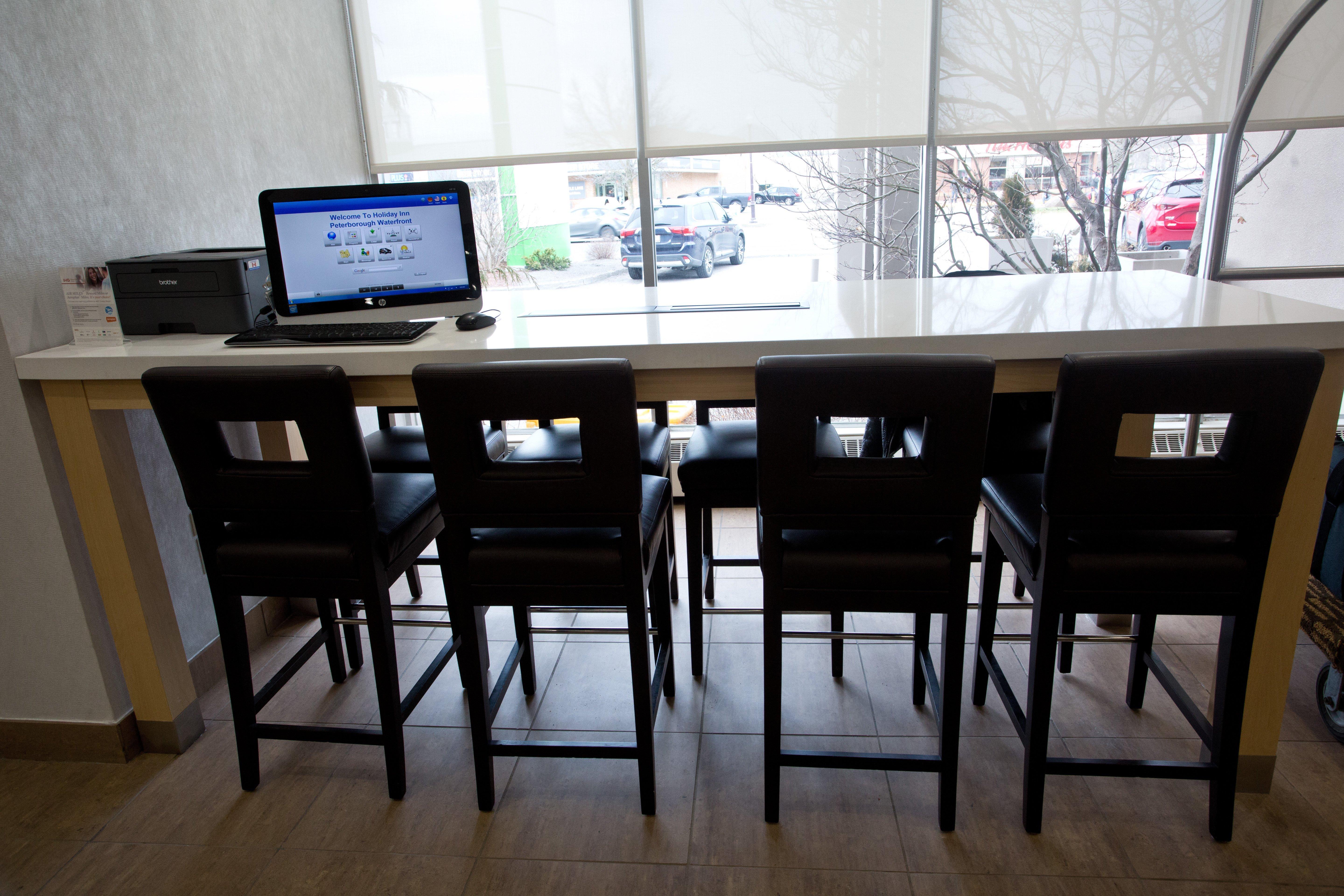 Holiday Inn Hotel Peterborough Waterfront By Ihg Buitenkant foto