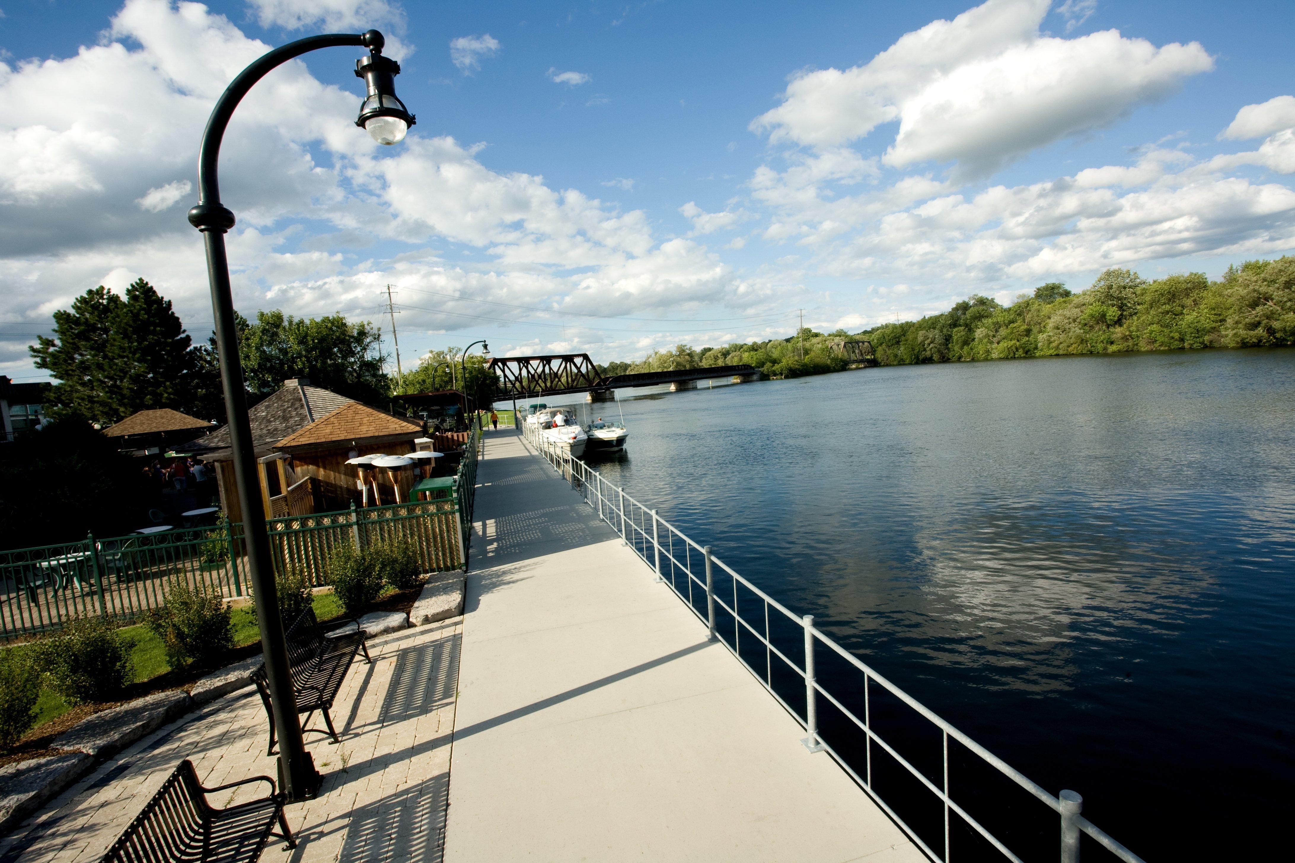 Holiday Inn Hotel Peterborough Waterfront By Ihg Buitenkant foto