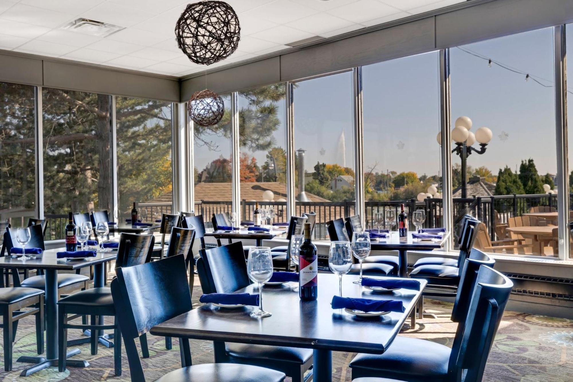 Holiday Inn Hotel Peterborough Waterfront By Ihg Buitenkant foto