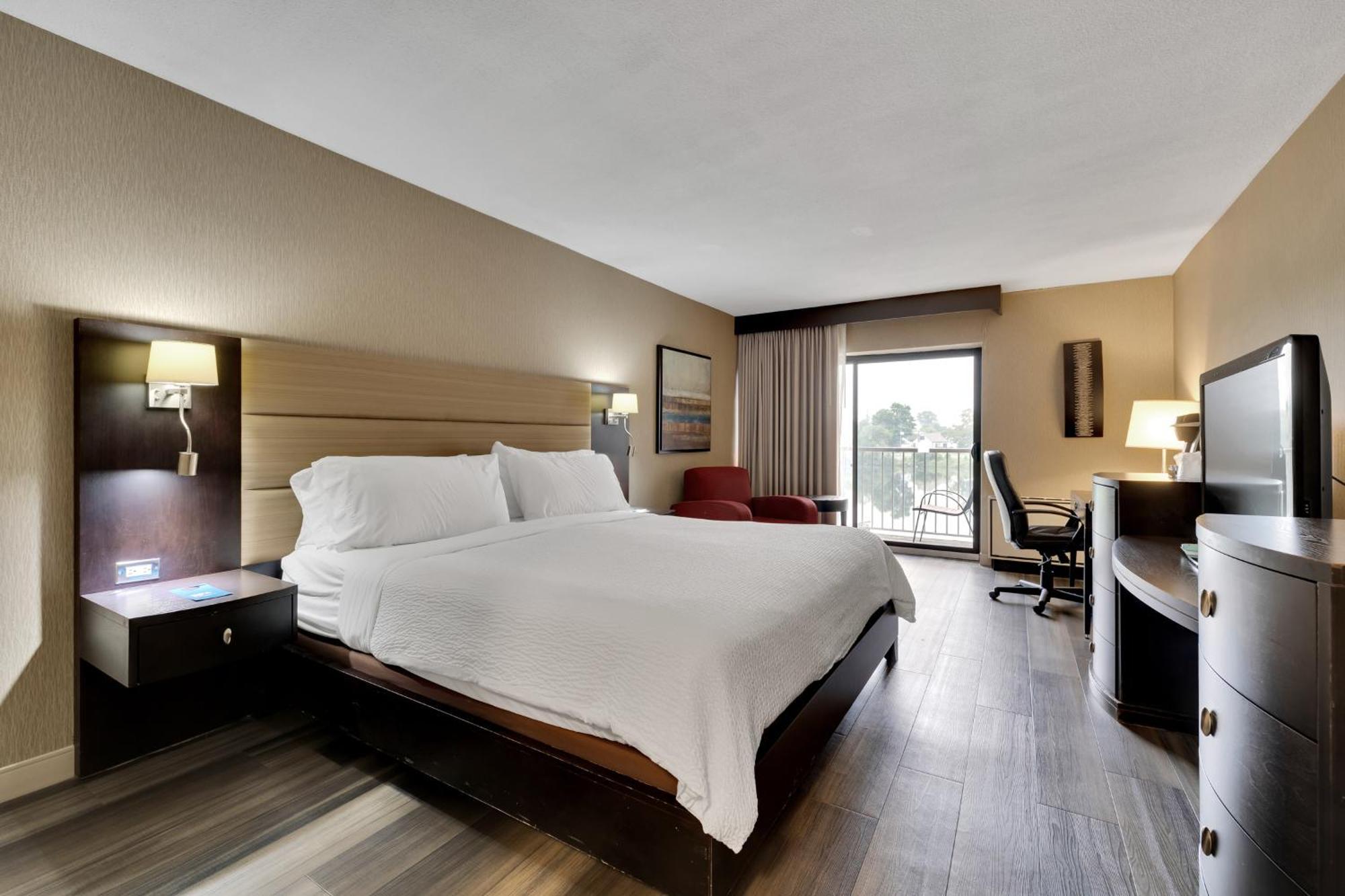 Holiday Inn Hotel Peterborough Waterfront By Ihg Buitenkant foto
