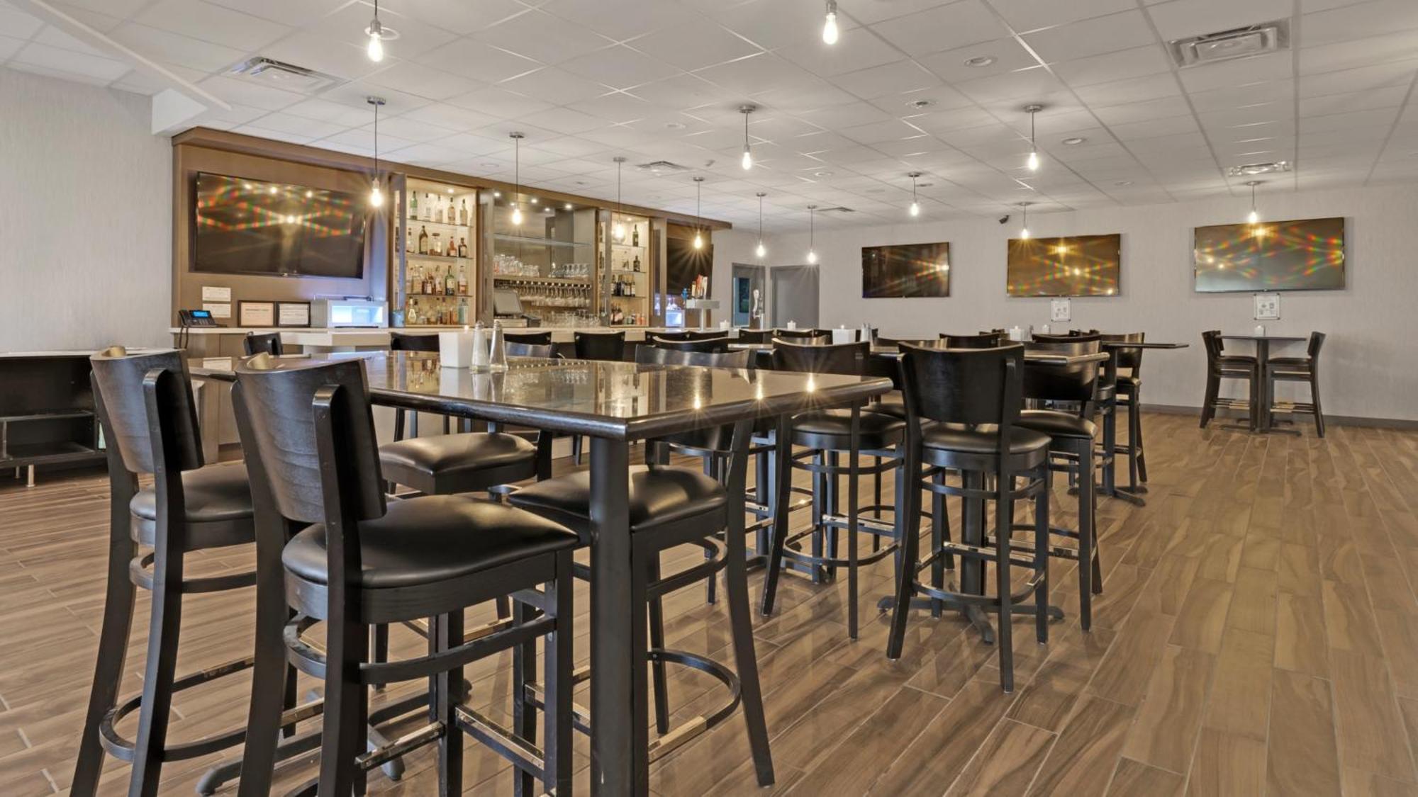 Holiday Inn Hotel Peterborough Waterfront By Ihg Buitenkant foto